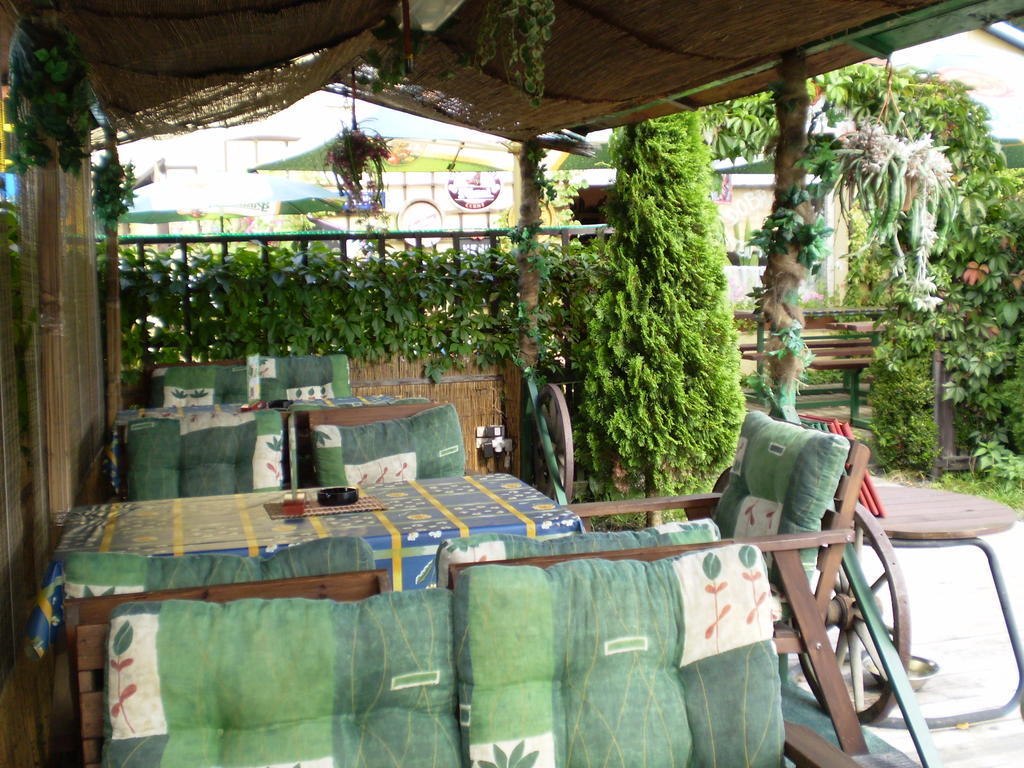 Maison d'hôtes A Restaurant Vesna